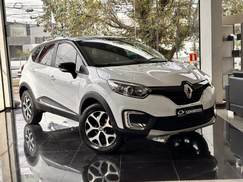 renault captur 1.6 16v sce flex intense x-tronic 4p automatico 2019