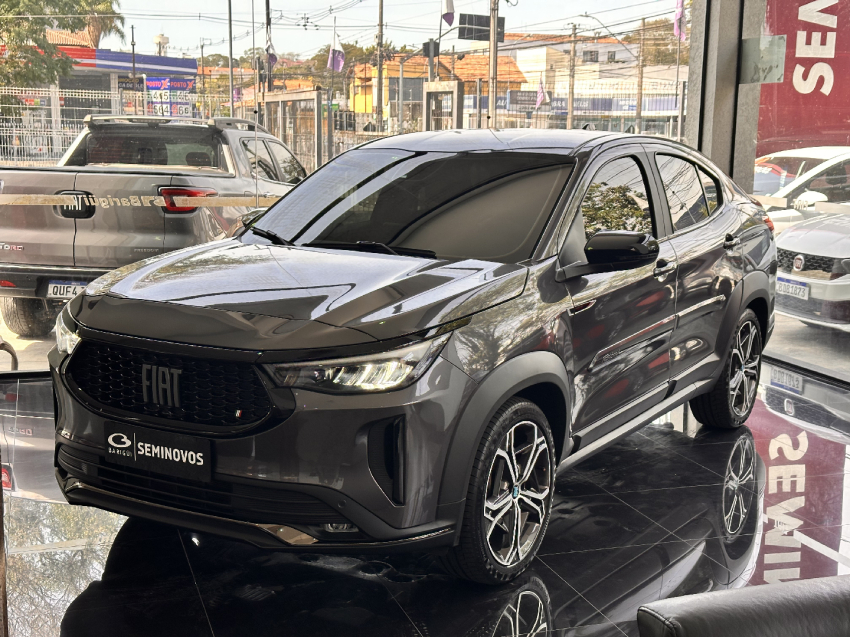 fiat fastback 1.0 turbo 200 hybrid impetus cvt flex 4p automatico 2025