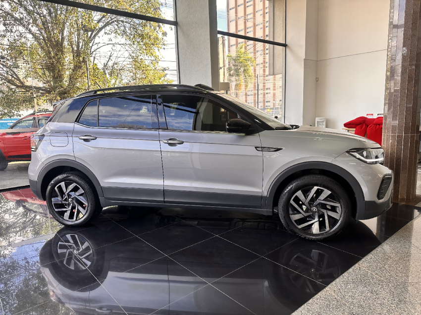 volkswagen t-cross 1.4 250 tsi total flex highline automatico 4p 2025