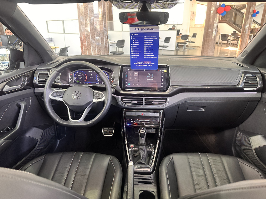 volkswagen t-cross 1.4 250 tsi total flex highline automatico 4p 2025