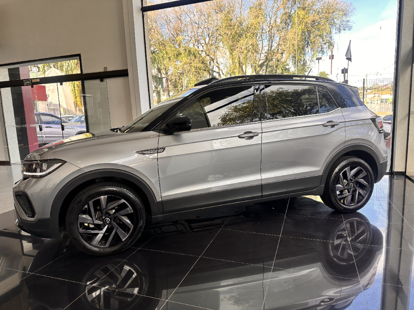 volkswagen t-cross 1.4 250 tsi total flex highline automatico 4p 2025