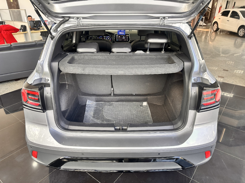 volkswagen t-cross 1.4 250 tsi total flex highline automatico 4p 2025