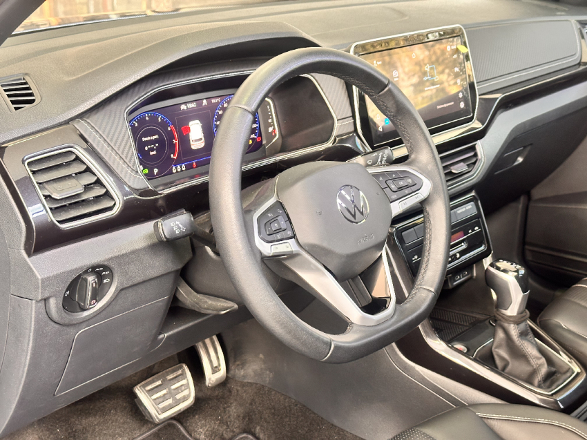 volkswagen t-cross 1.4 250 tsi total flex highline automatico 4p 2025