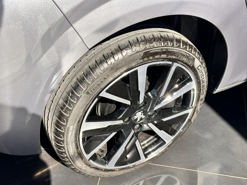 peugeot 208 1.0 turbo 200 flex style cvt 4p automatico 2024