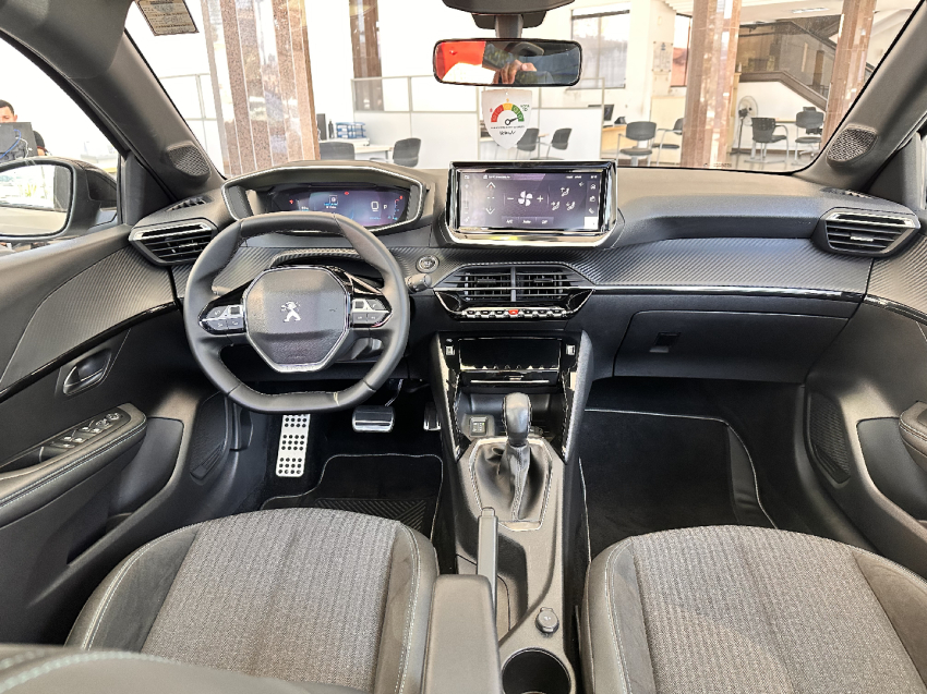 peugeot 208 1.0 turbo 200 flex style cvt 4p automatico 2024