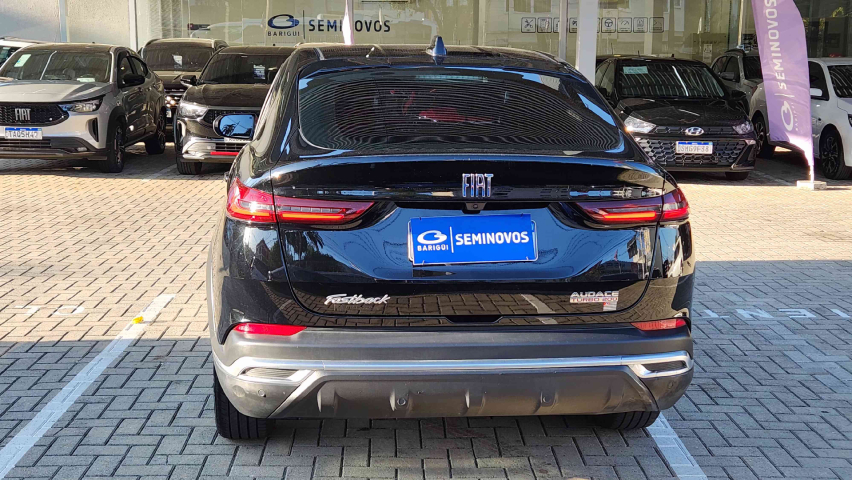 fiat fastback 1.0 turbo 200 flex cvt 4p automatico 2024