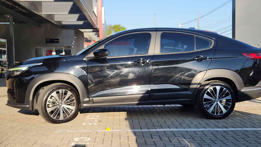 fiat fastback 1.0 turbo 200 flex cvt 4p automatico 2024