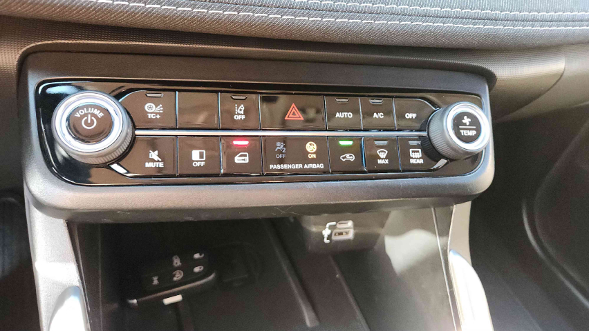 fiat fastback 1.0 turbo 200 flex cvt 4p automatico 2024