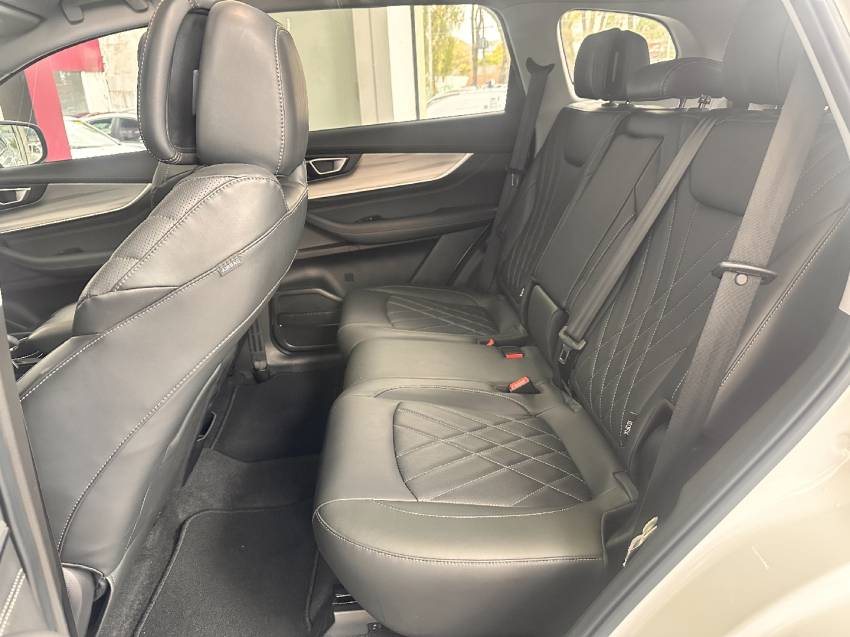 caoa chery tiggo 8 pro 1.5 tci plug-in hybrid dht hibrido 4p automatico 2023
