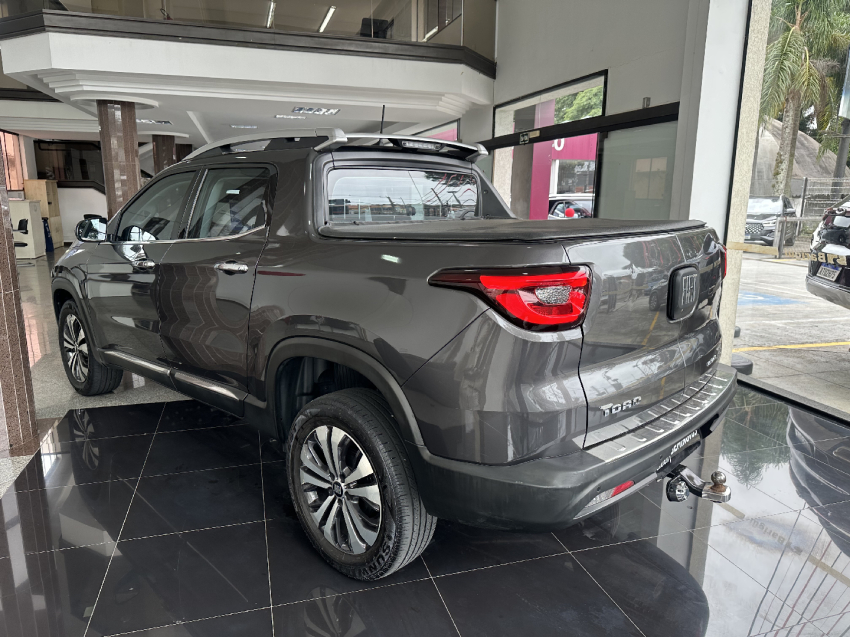 fiat toro 1.3 turbo 270 flex volcano at6 4p automatico 20234