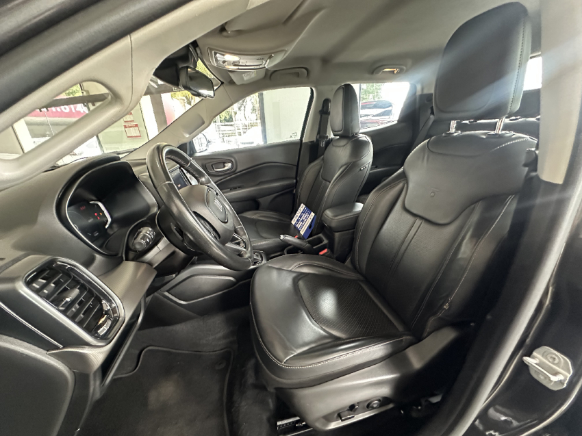 fiat toro 1.3 turbo 270 flex volcano at6 4p automatico 202317