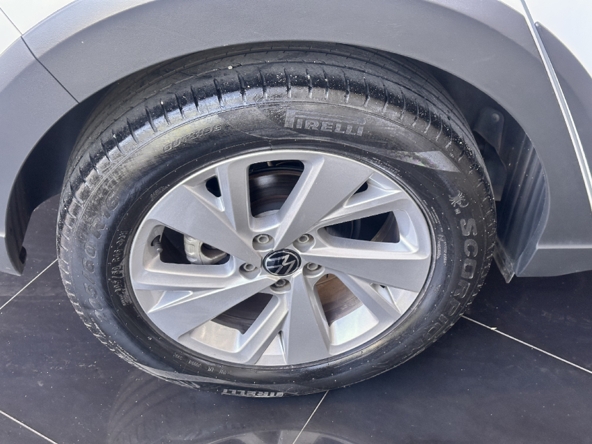 volkswagen nivus 1.0 200 tsi total flex comfortline automatico 4p 2023