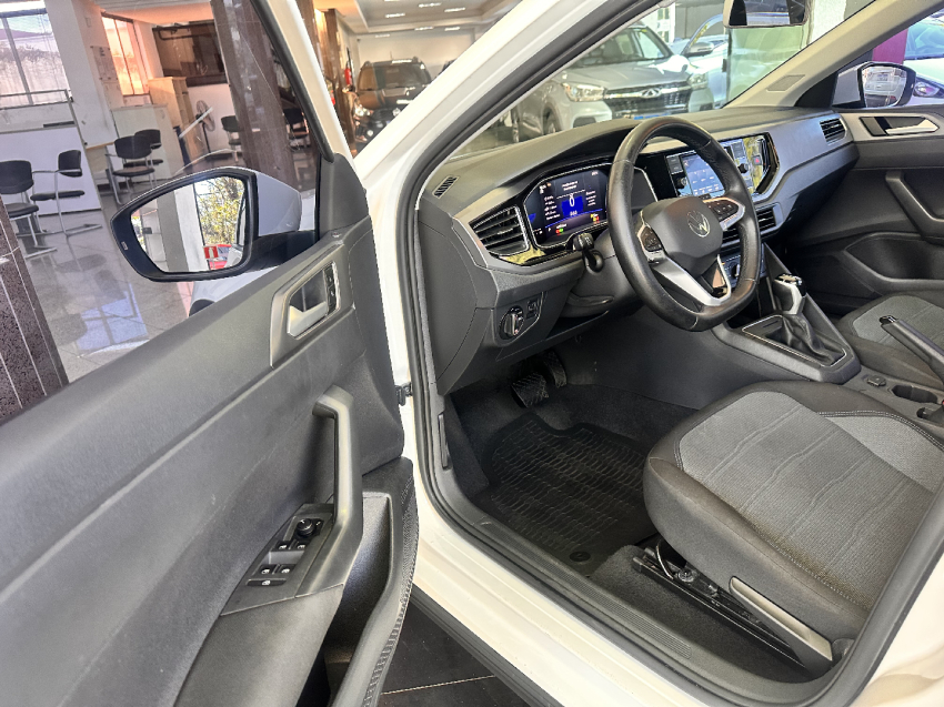 volkswagen nivus 1.0 200 tsi total flex comfortline automatico 4p 2023