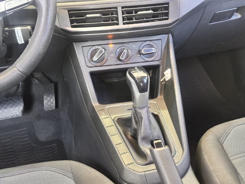 volkswagen nivus 1.0 200 tsi total flex comfortline automatico 4p 2023