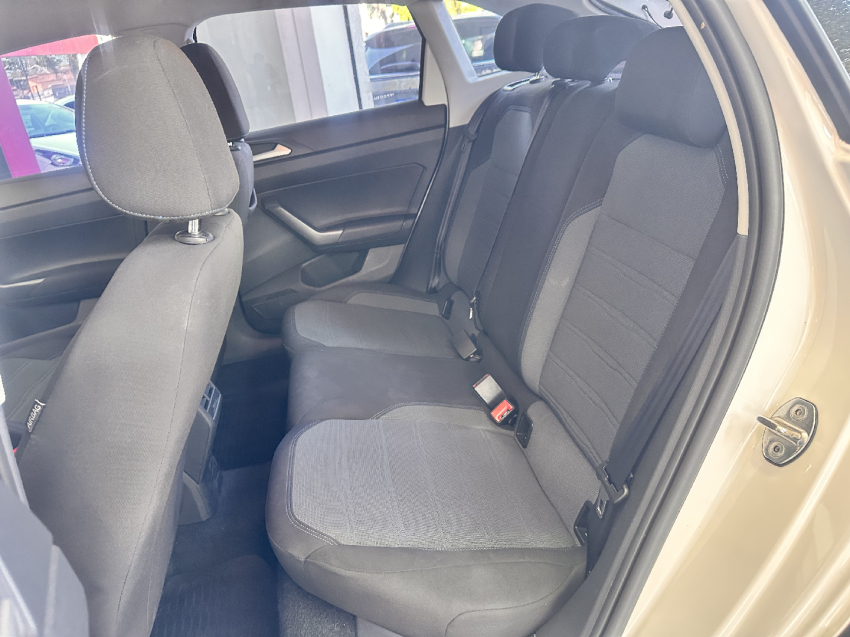 volkswagen nivus 1.0 200 tsi total flex comfortline automatico 4p 2023