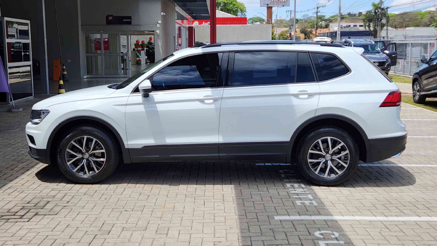 volkswagen tiguan 1.4 250 tsi total flex allspace comfortline tiptronic 4p semiautomatico 20183