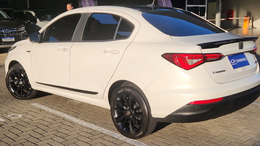 fiat cronos 1.8 e.torq flex hgt at6 4p automatico 20204