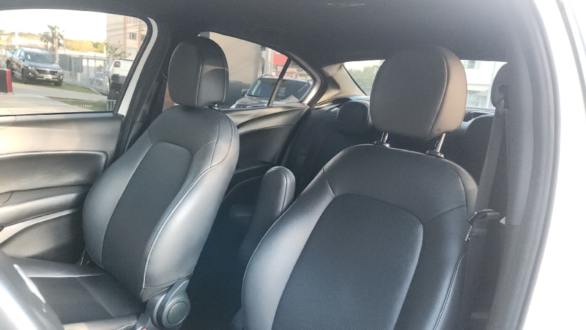 fiat cronos 1.8 e.torq flex hgt at6 4p automatico 202013