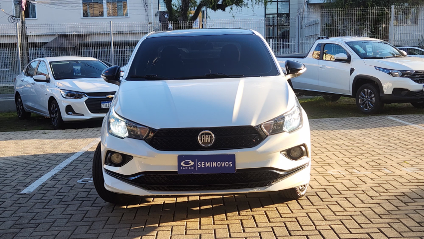 fiat cronos 1.8 e.torq flex hgt at6 4p automatico 20201