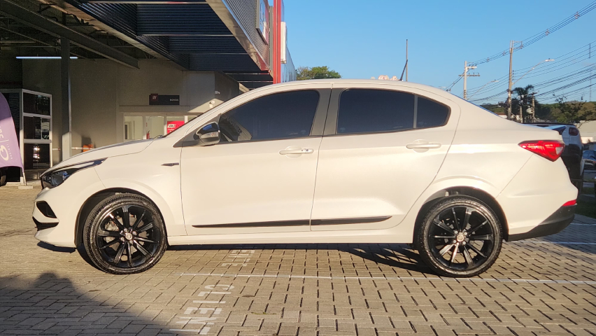 fiat cronos 1.8 e.torq flex hgt at6 4p automatico 20203