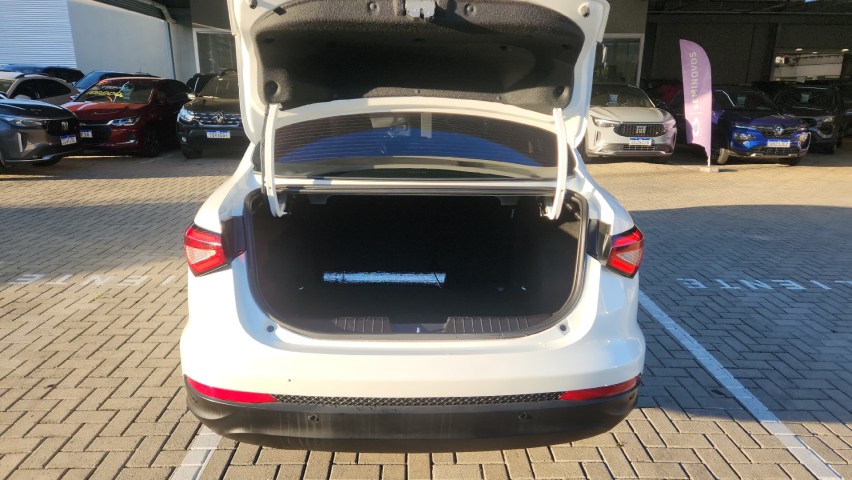 fiat cronos 1.8 e.torq flex hgt at6 4p automatico 20206