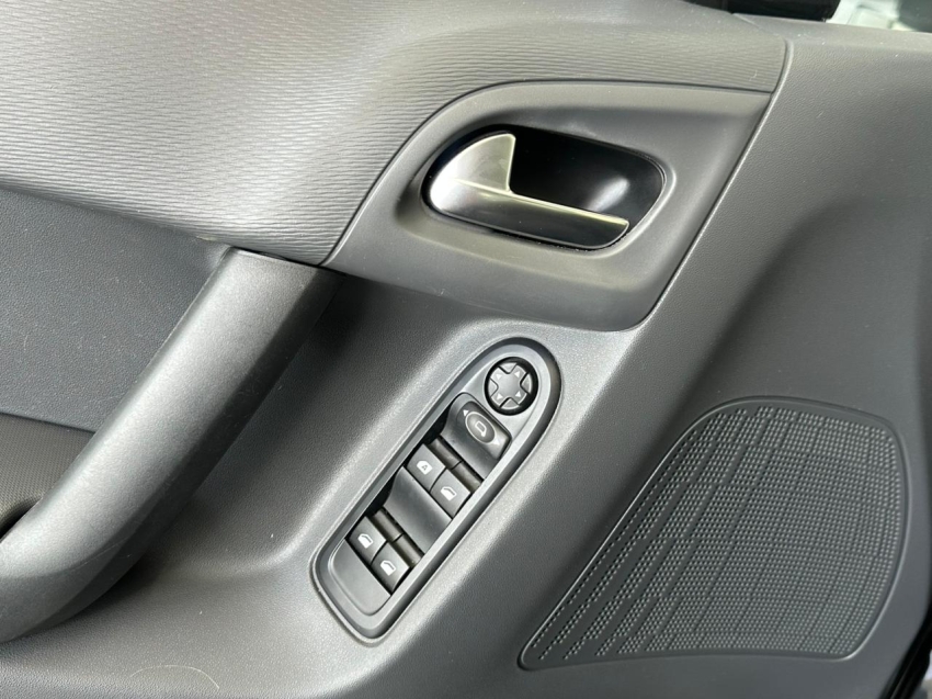 citroen c3 1.2 pure tech flex tendance manual 4p 201717