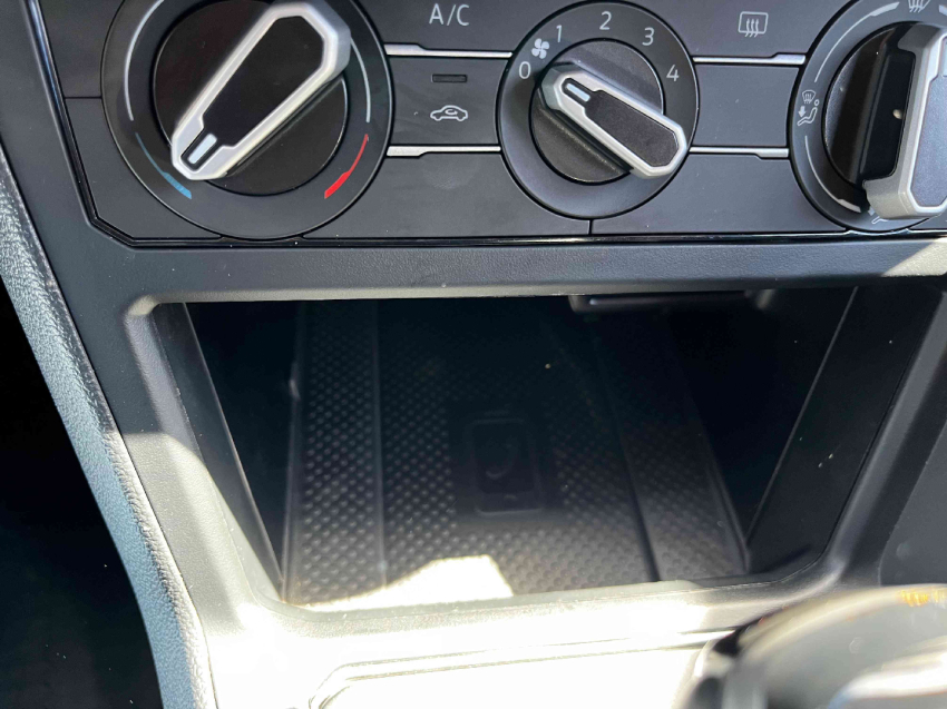 volkswagen nivus 1.0 200 tsi total flex comfortline automatico 4p 202317