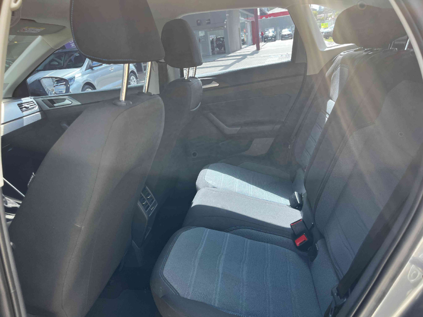 volkswagen nivus 1.0 200 tsi total flex comfortline automatico 4p 20239