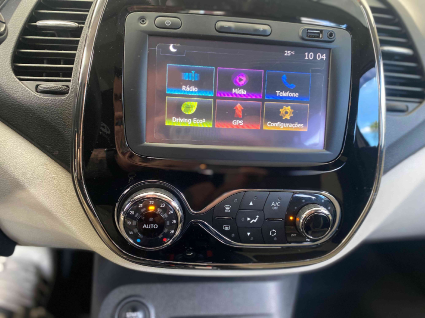 renault captur 1.6 16v sce flex intense x-tronic 4p automatico 201915