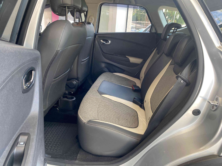 renault captur 1.6 16v sce flex intense x-tronic 4p automatico 20199