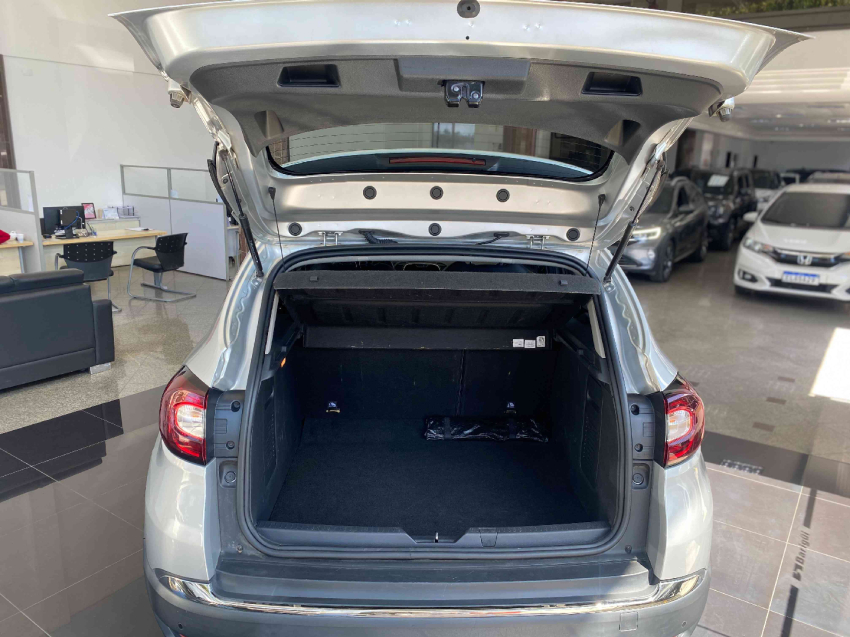 renault captur 1.6 16v sce flex intense x-tronic 4p automatico 20194