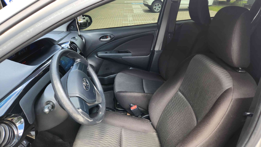 toyota etios 1.3 x 16v flex 4p automatico 202013