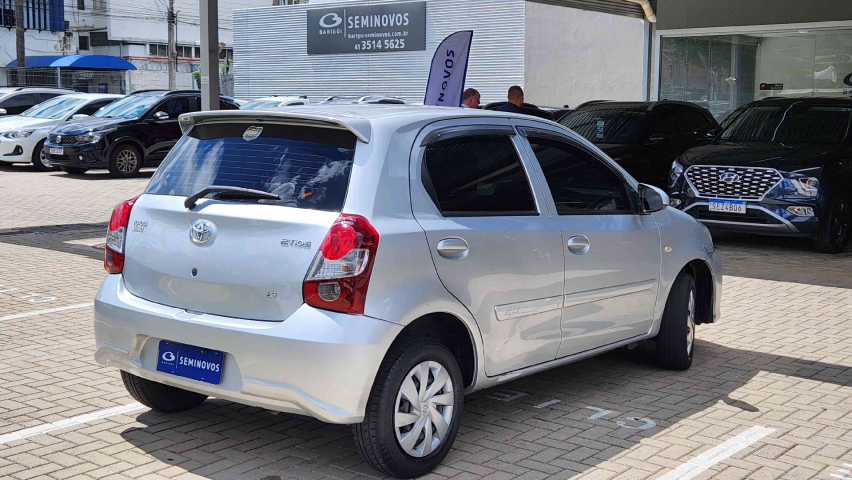 toyota etios 1.3 x 16v flex 4p automatico 20204