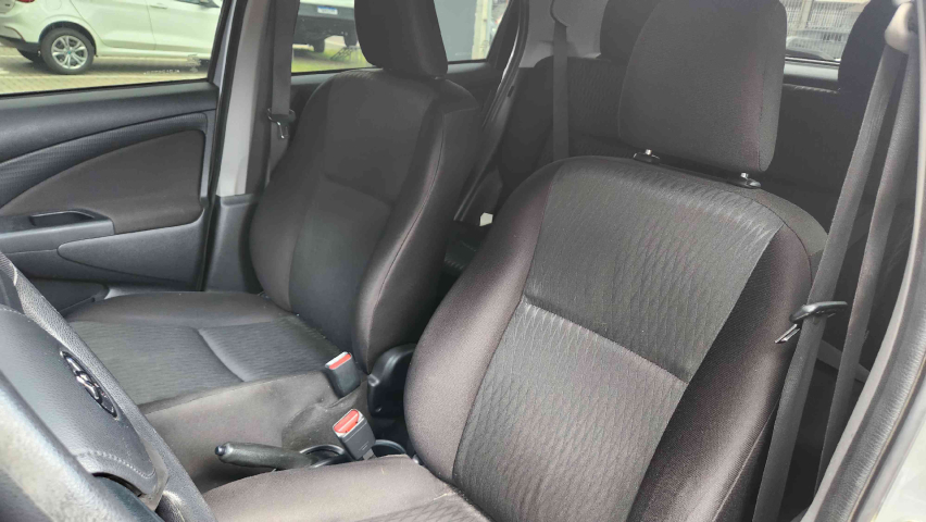 toyota etios 1.3 x 16v flex 4p automatico 202014