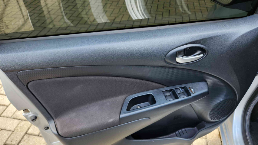 toyota etios 1.3 x 16v flex 4p automatico 202012