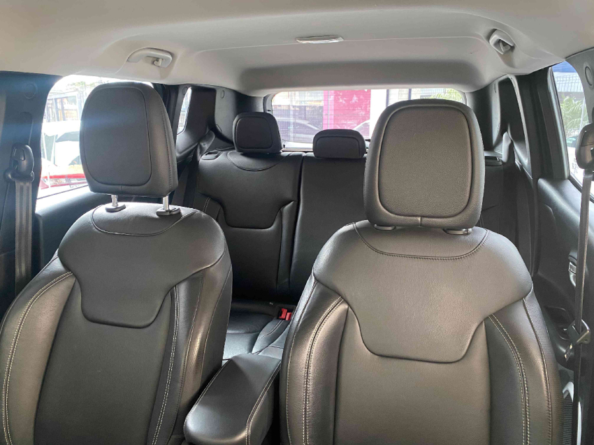 jeep renegade 1.8 16v flex longitude 4p automatico 201913