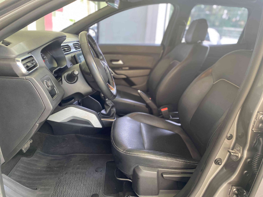 renault duster 1.6 16v sce flex iconic x-tronic 4p automatico 202313