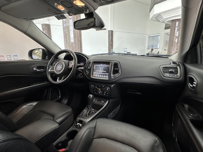 jeep compass 2.0 16v flex longitude automatico 4p 201819