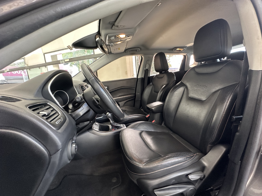 jeep compass 2.0 16v flex longitude automatico 4p 201815