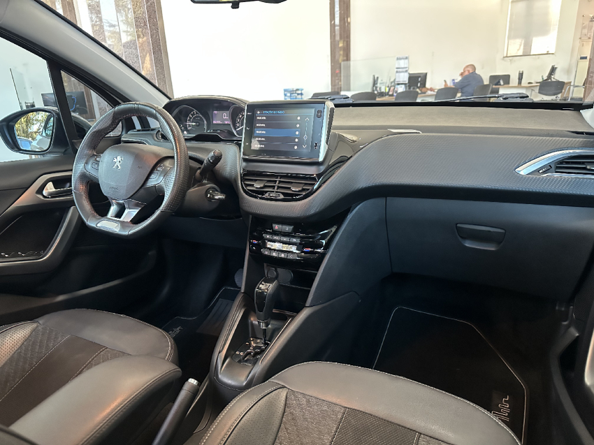 peugeot 208 1.6 urbantech 16v flex 4p automatico 201810