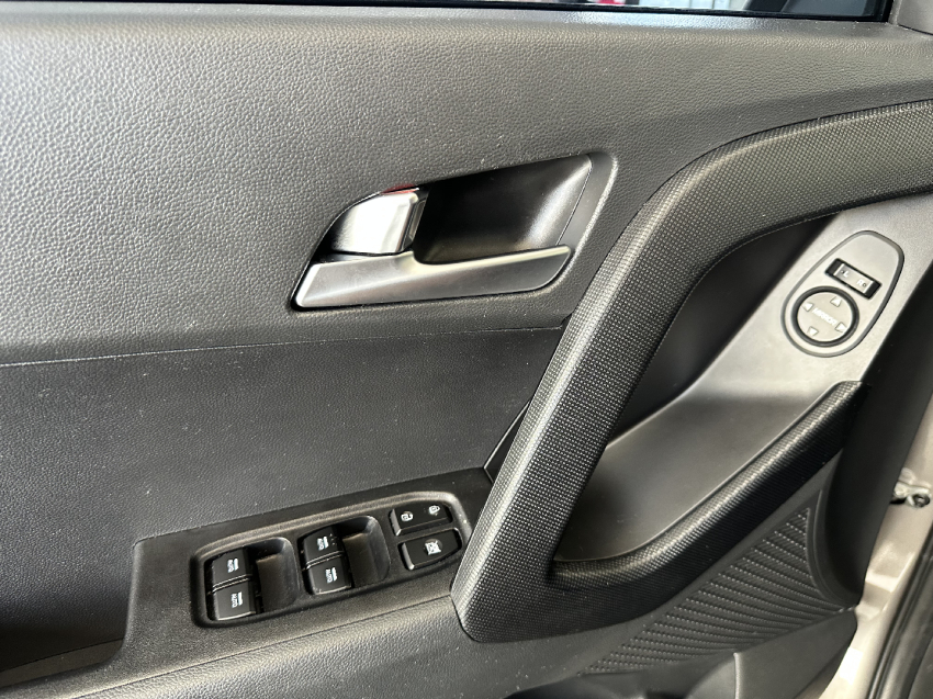 hyundai creta 1.6 16v flex action automatico 4p 202316