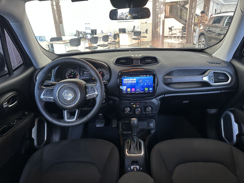 jeep renegade 1.8 16v flex sport 4p automatico 202010