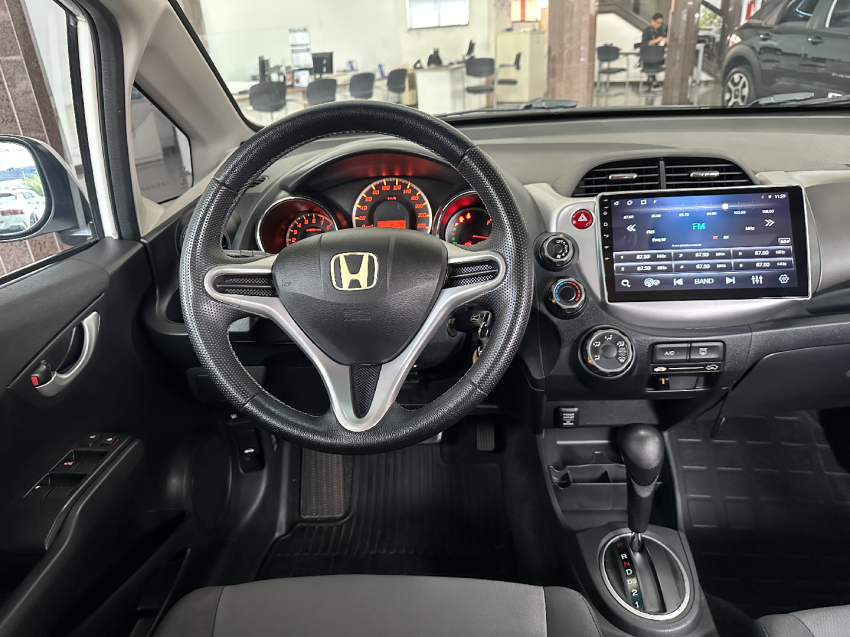 honda fit 1.5 twist 16v flex 4p automatico 201312