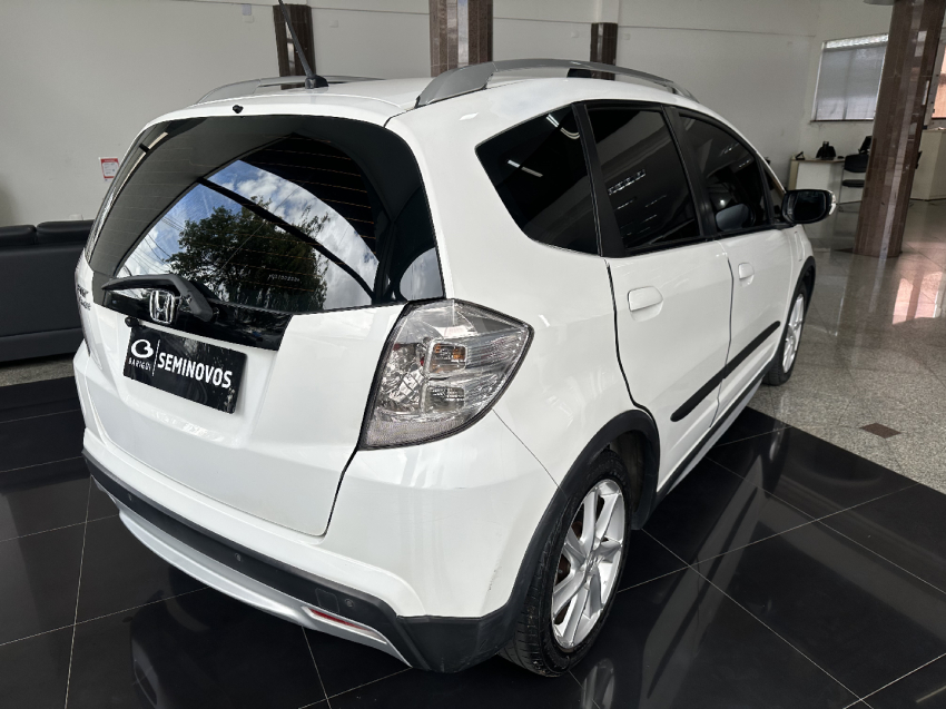 honda fit 1.5 twist 16v flex 4p automatico 20136