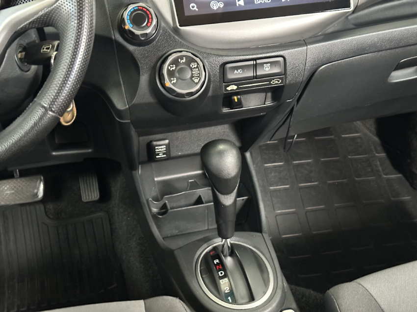 honda fit 1.5 twist 16v flex 4p automatico 201313