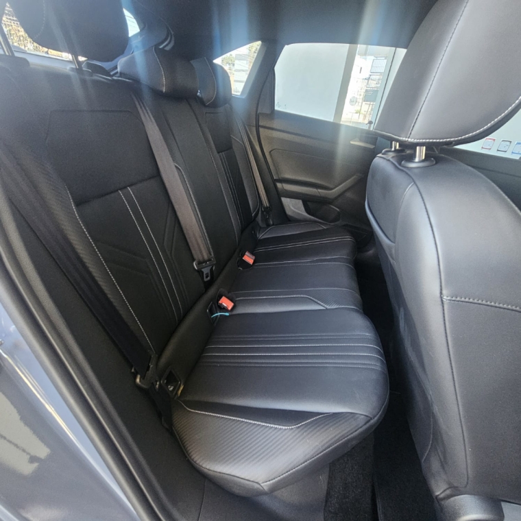 volkswagen nivus 1.0 200 tsi total flex highline automatico 4p 202510