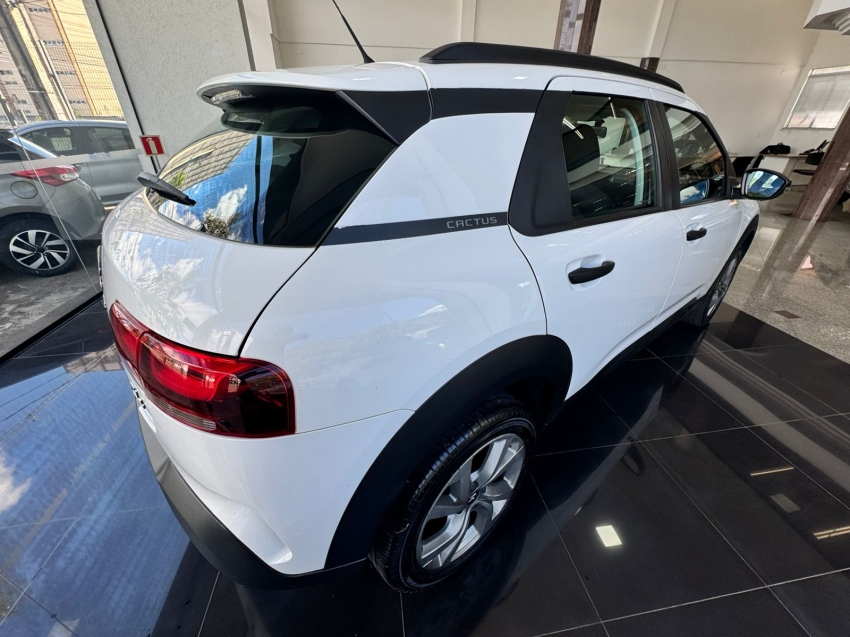 citroen c4 cactus 1.6 vti 120 flex feel eat6 4p automatico 20228