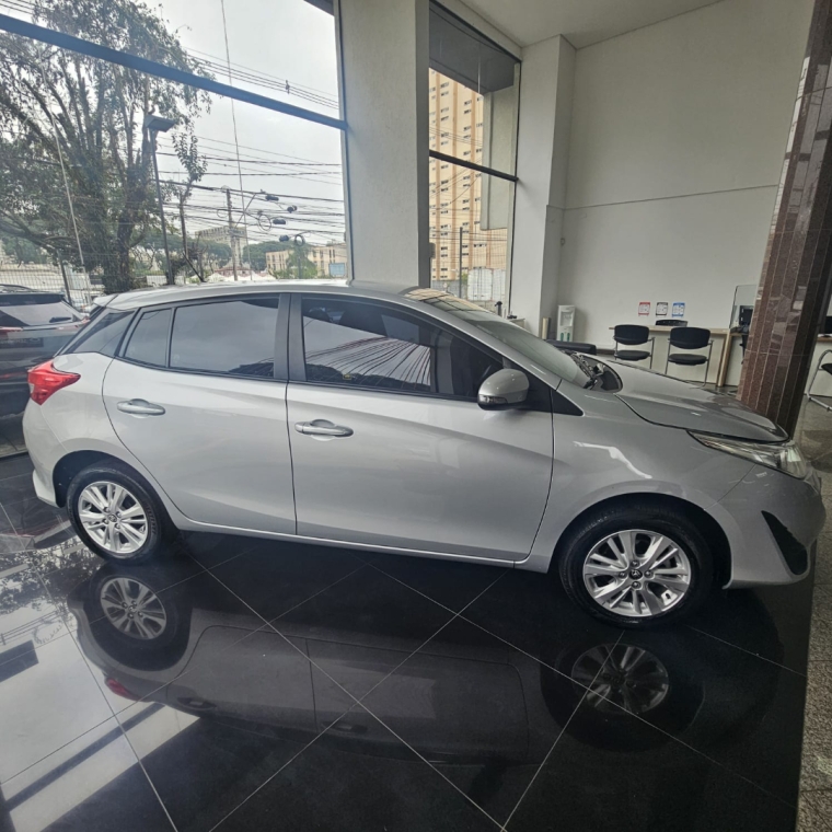 toyota yaris 1.3 16v flex xl multidrive 4p automatico 20196