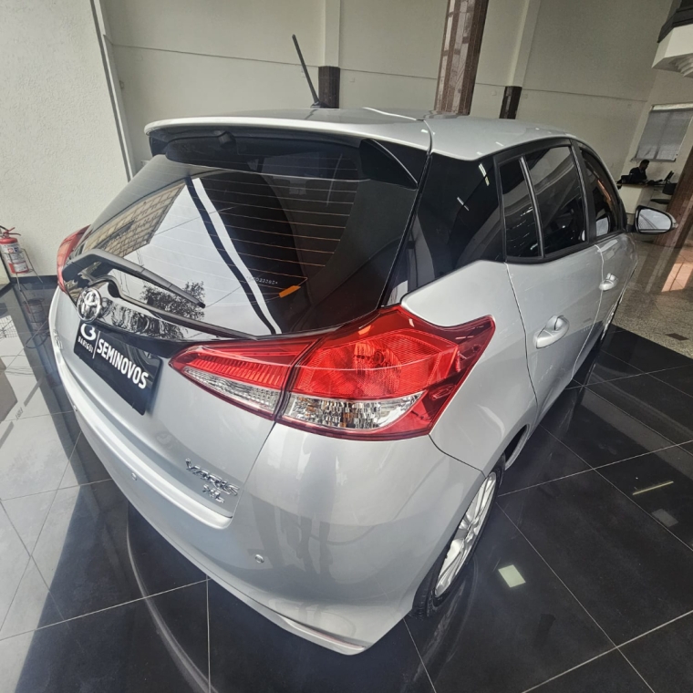 toyota yaris 1.3 16v flex xl multidrive 4p automatico 20195