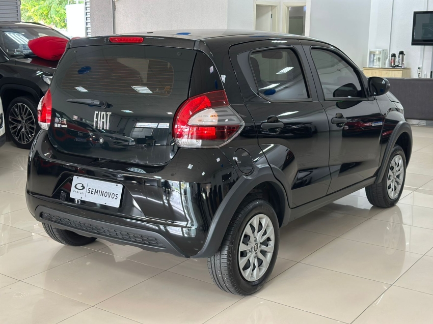 fiat mobi 1.0 evo flex like. manual 4p automatico 20255